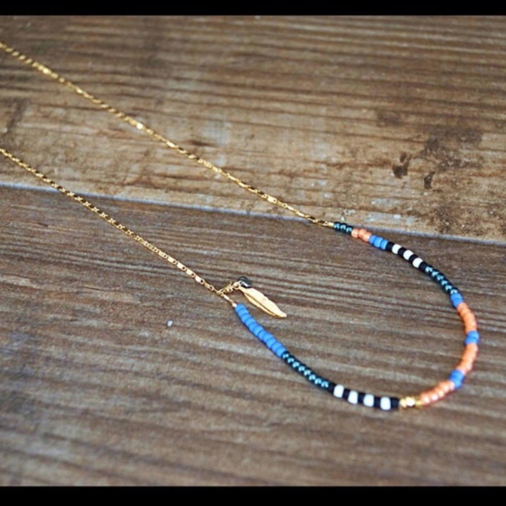 Function & Fringe seed bead gold chain necklace - Picture 2 of 3